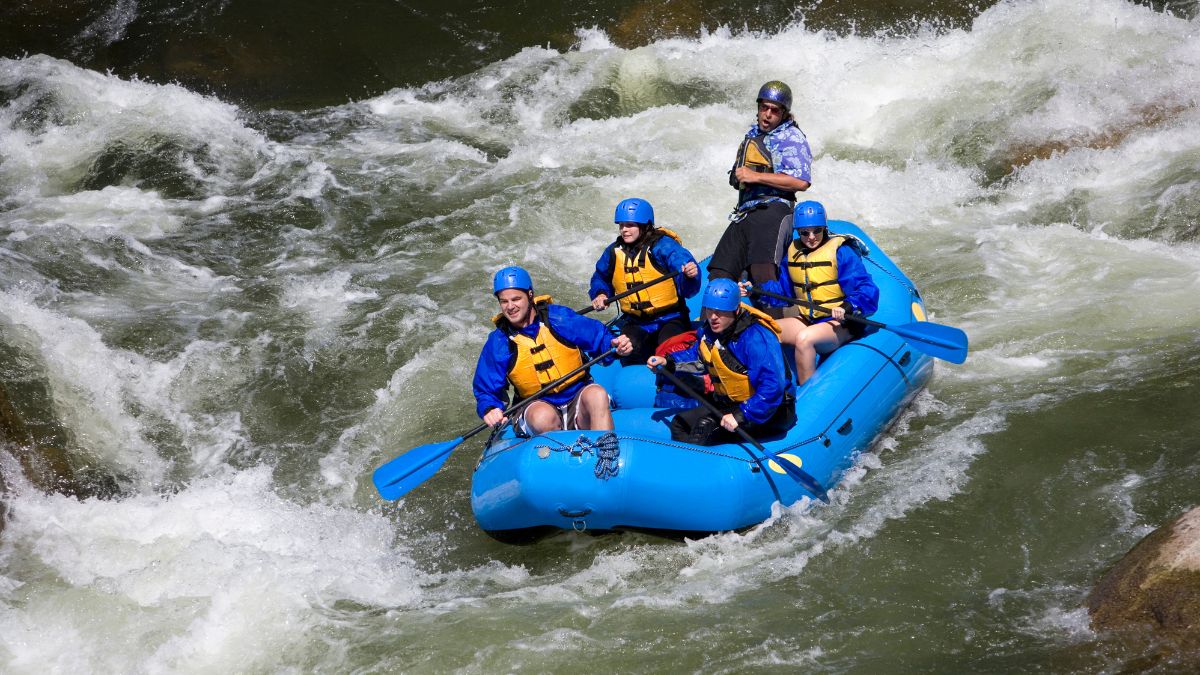 rafting adalah